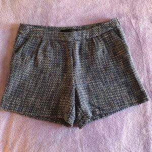 Harvé Benard Blue Tweed Shorts Size 8 NWT